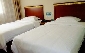 Green Tree Inn Jining Jianshe Road Hotel 3*